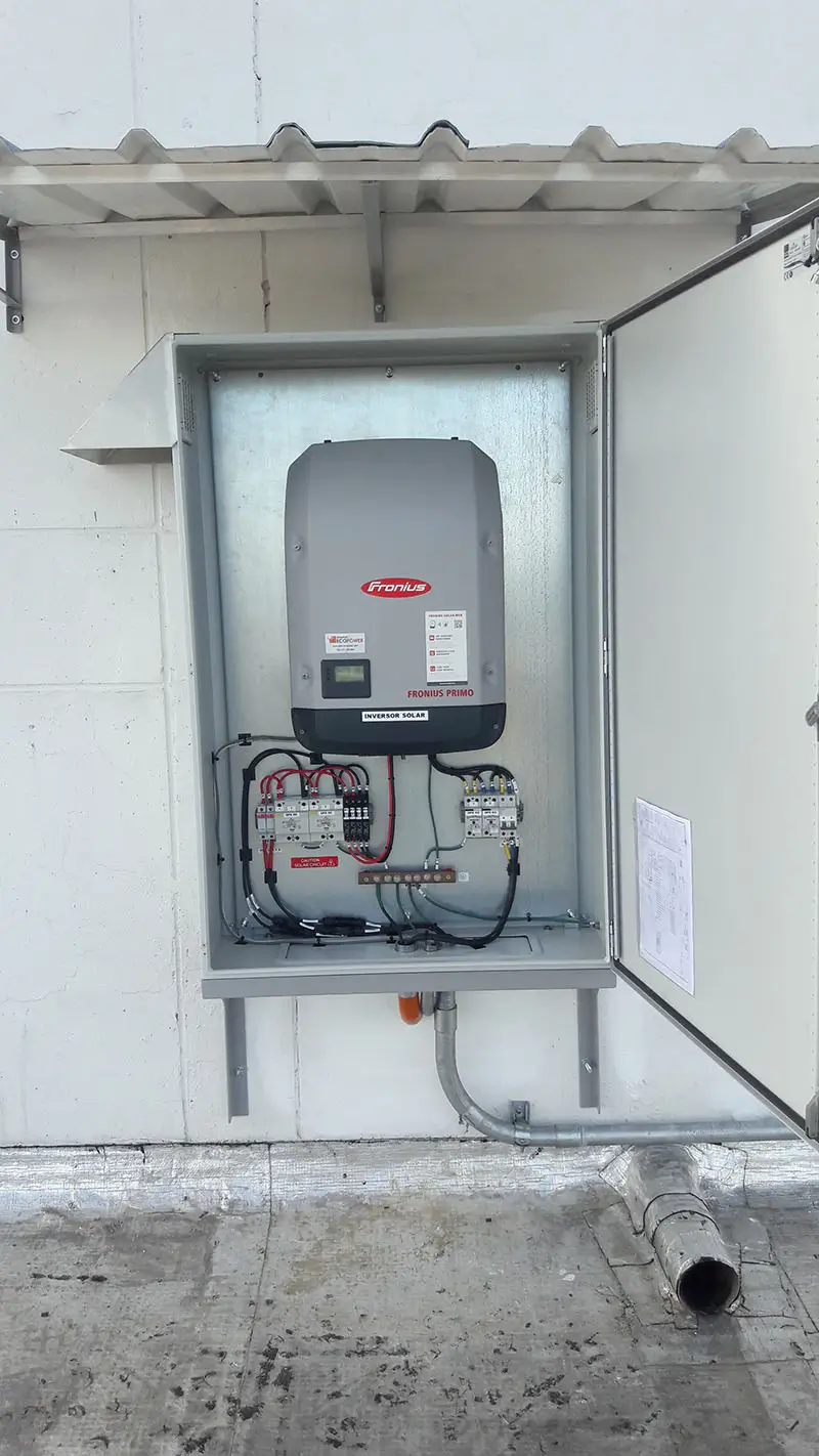 SuperServicios - 14 paneles - 08