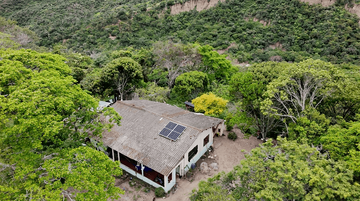 panel-solar-aislado